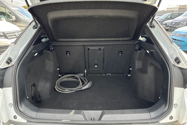 Used Volkswagen ID.4 2021 for sale - 76304782: Photo 7