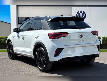 Used Volkswagen T-Roc 2025 for sale - 75700822: Photo