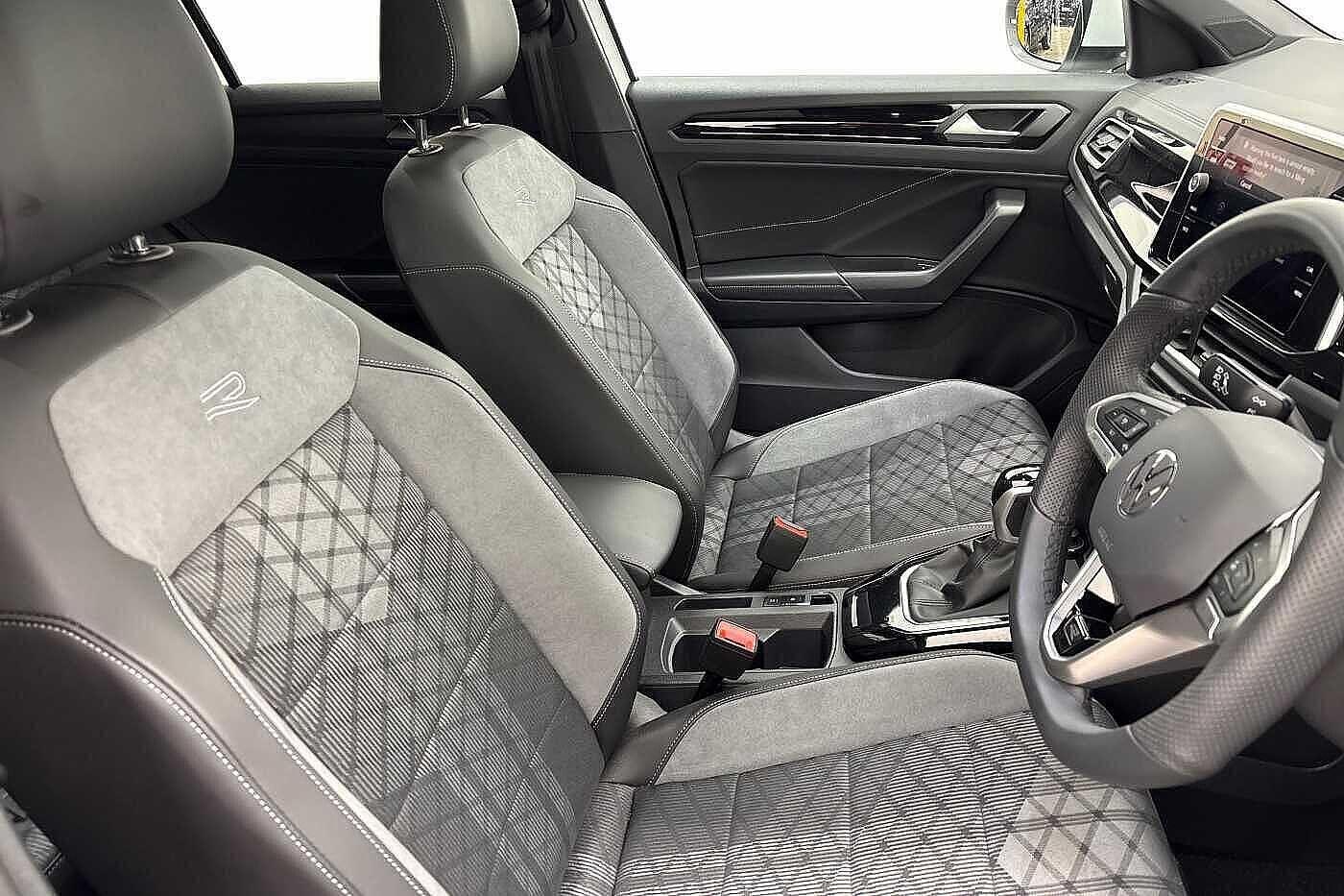 Used Volkswagen T-Roc 2025 for sale - 77546542: Photo 10