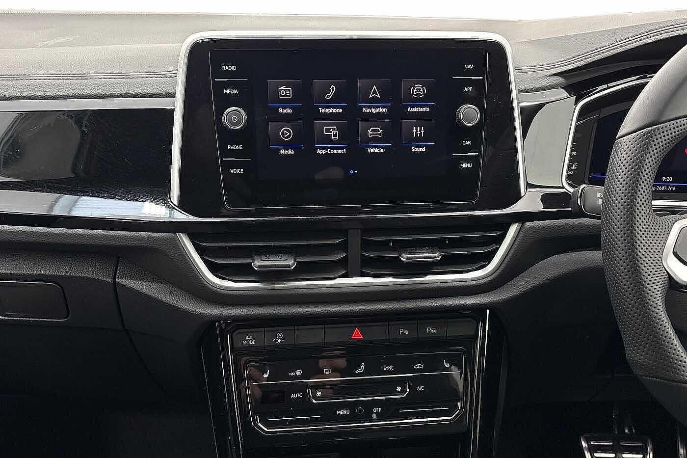 Used Volkswagen T-Roc 2025 for sale - 77546542: Photo 12