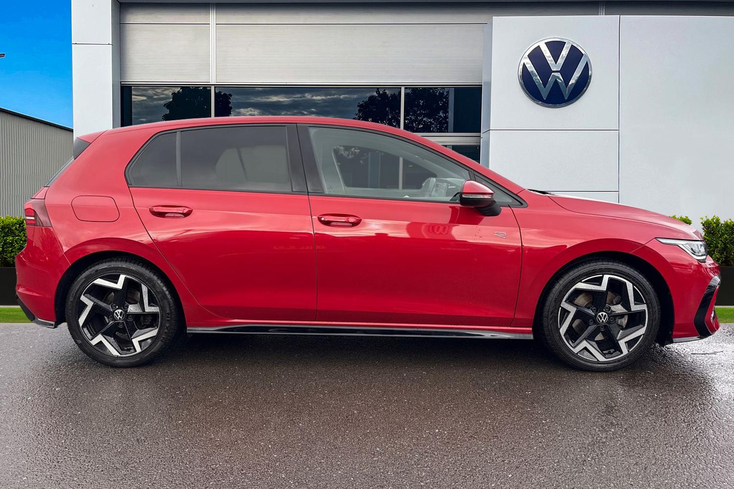 Used Volkswagen Golf 2024 for sale - 77527266: Photo 3