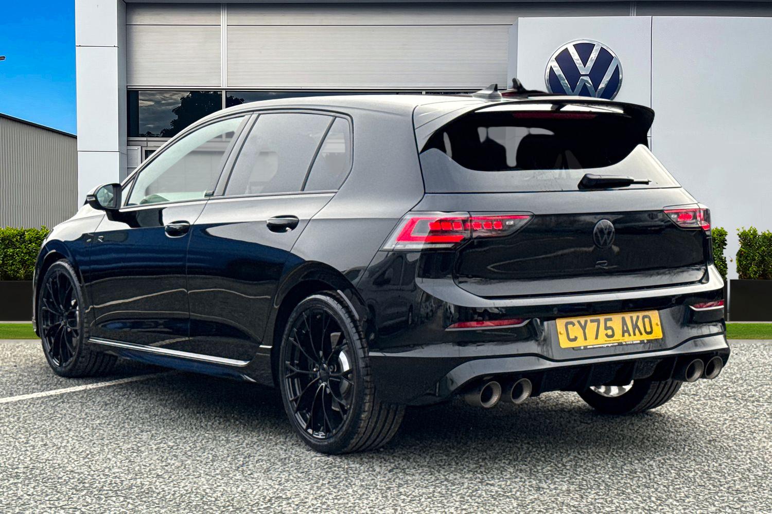 Used Volkswagen Golf 2025 for sale - 77700726: Photo 2