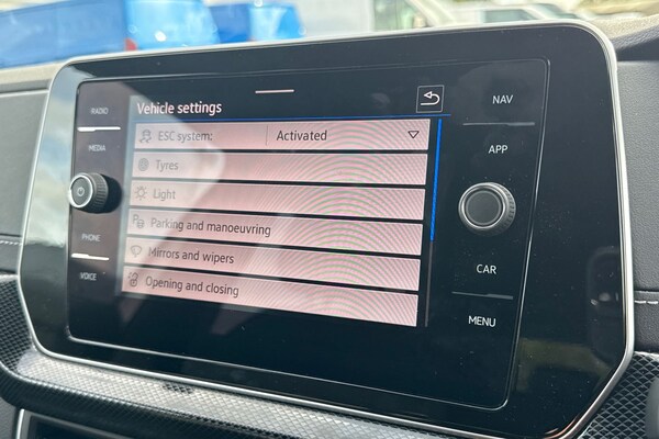 Used Volkswagen T-Cross 2025 for sale - 76236821: Photo 52