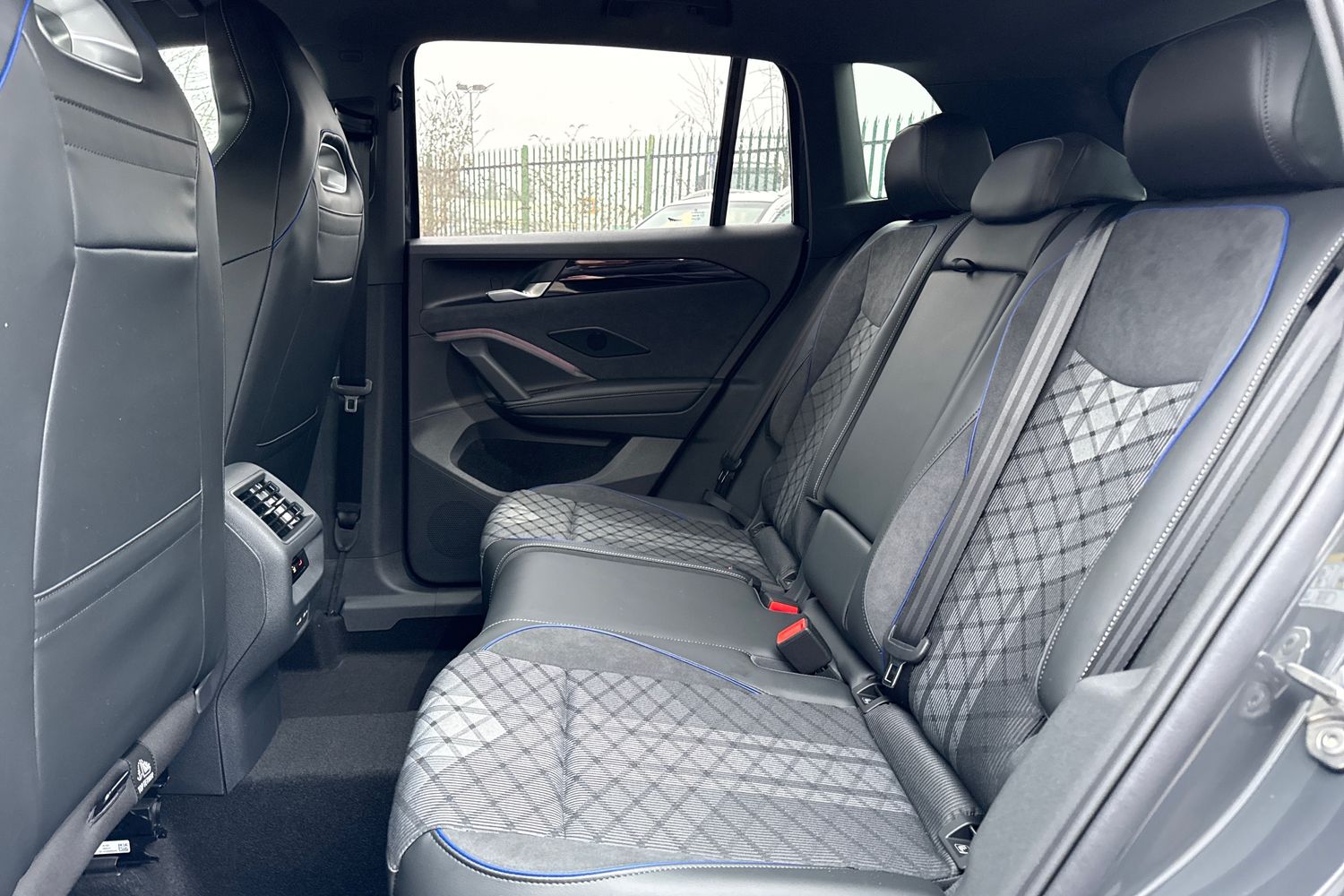 Used Volkswagen Tiguan 2026 for sale - 77236030: Photo 34