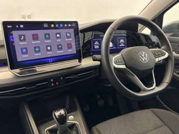 Used Volkswagen Golf 2024 for sale - 75392827: Photo