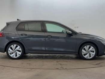Used Volkswagen Golf 2024 for sale - 75392827: Photo