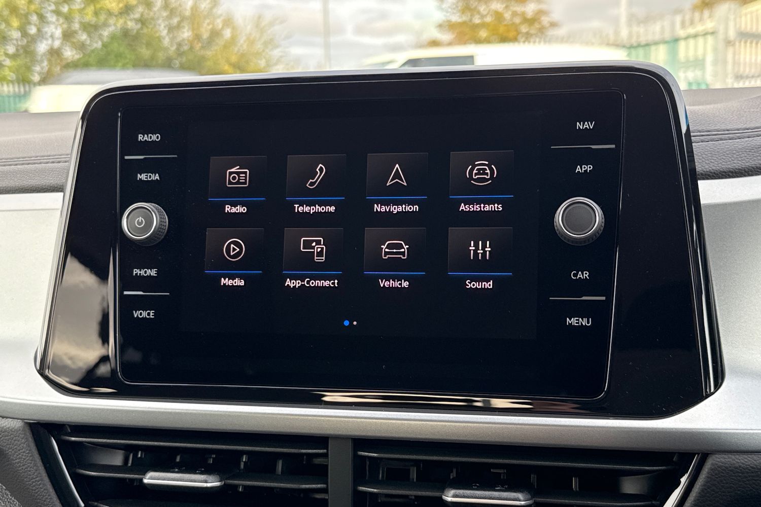 Used Volkswagen T-Roc 2025 for sale - 76171139: Photo 11