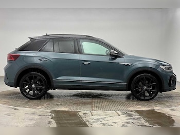 Used Volkswagen T-Roc 2025 for sale - 78925542: Photo