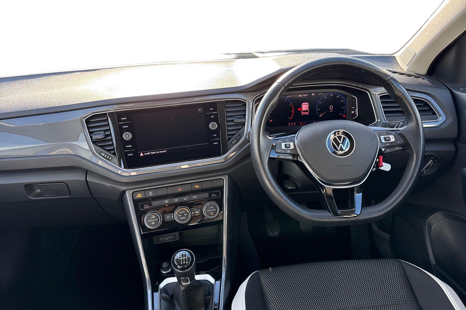 Used Volkswagen T-Roc 2021 for sale - 77570985: Photo 18