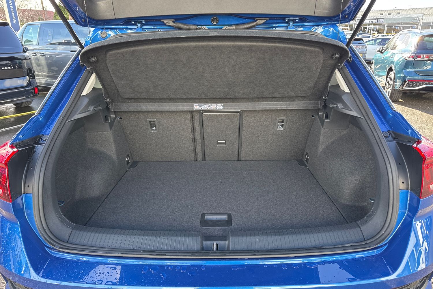 Used Volkswagen T-Roc 2021 for sale - 77570985: Photo 7