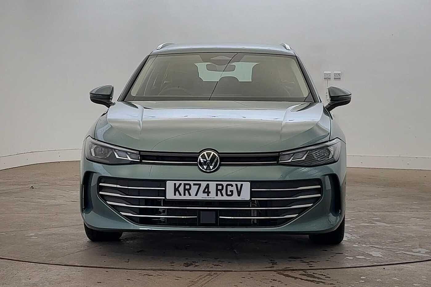 Used Volkswagen Passat 2024 for sale - 76469276: Photo 7