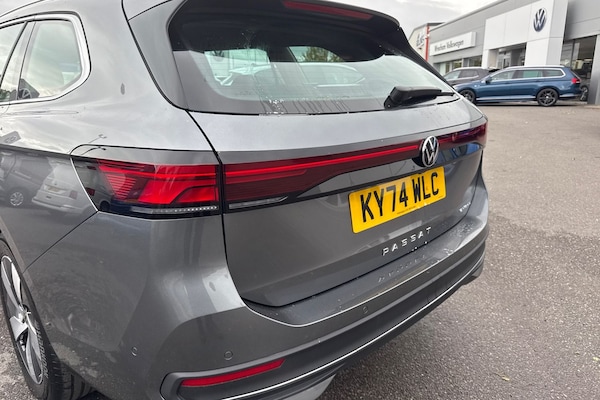 Used Volkswagen Passat 2024 for sale - 76090167: Photo 16