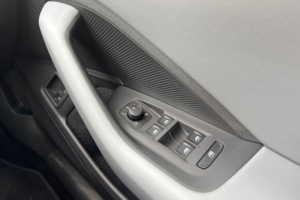 Used Volkswagen Passat 2024 for sale - 76090167: Photo 18