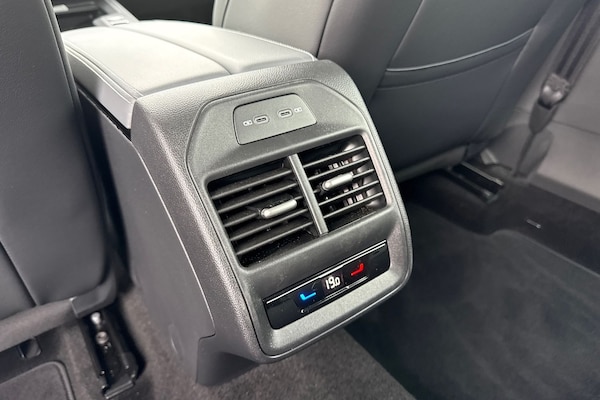 Used Volkswagen Passat 2024 for sale - 76090167: Photo 39