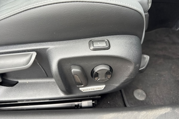 Used Volkswagen Passat 2024 for sale - 76090167: Photo 41
