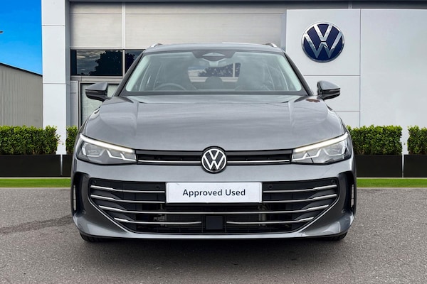 Used Volkswagen Passat 2024 for sale - 76090167: Photo 6