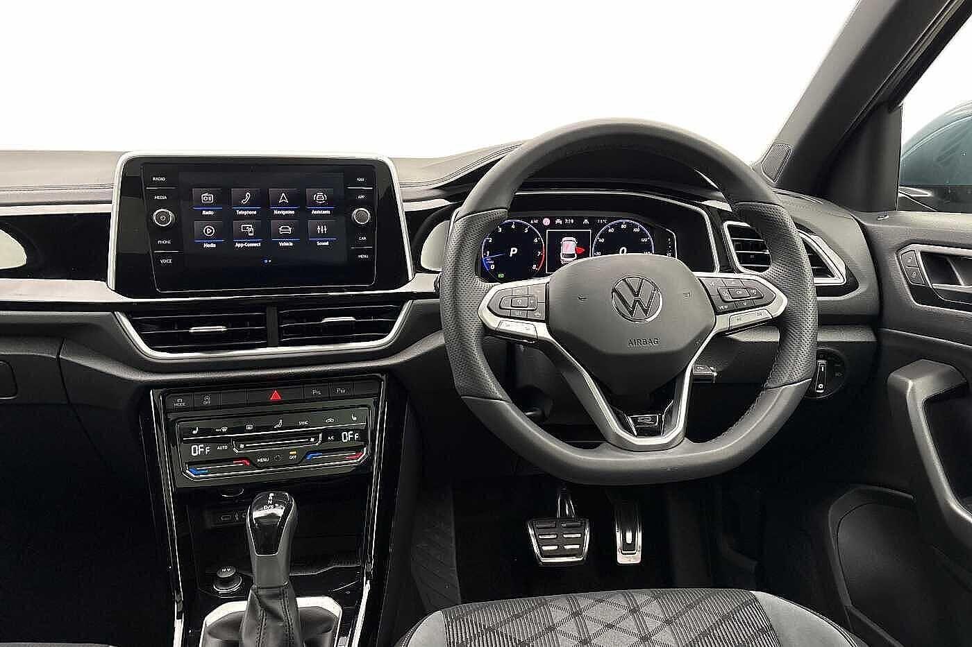 Used Volkswagen T-Roc 2025 for sale - 77935730: Photo 2