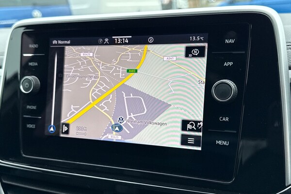 Used Volkswagen T-Roc 2023 for sale - 76268018: Photo 17