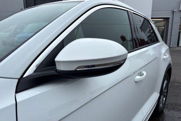 Used Volkswagen T-Roc 2023 for sale - 76268018: Photo 32
