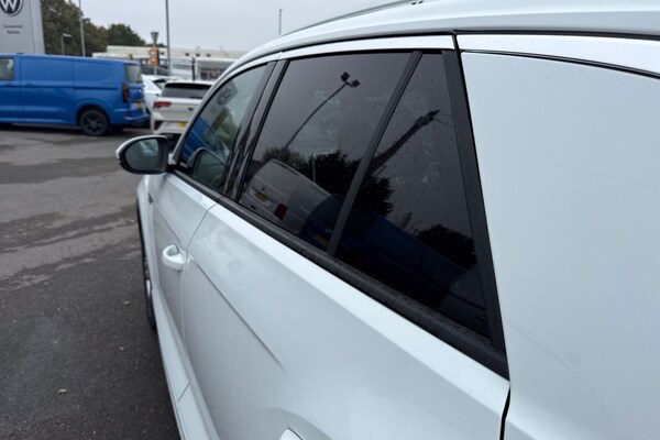 Used Volkswagen T-Roc 2023 for sale - 76268018: Photo 33