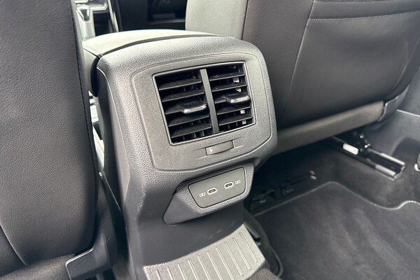 Used Volkswagen T-Roc 2023 for sale - 76268018: Photo 36