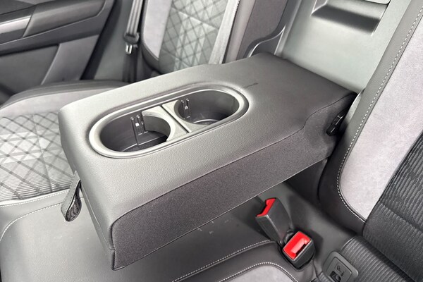 Used Volkswagen T-Roc 2023 for sale - 76268018: Photo 37