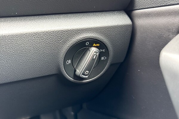 Used Volkswagen T-Roc 2023 for sale - 76268018: Photo 38