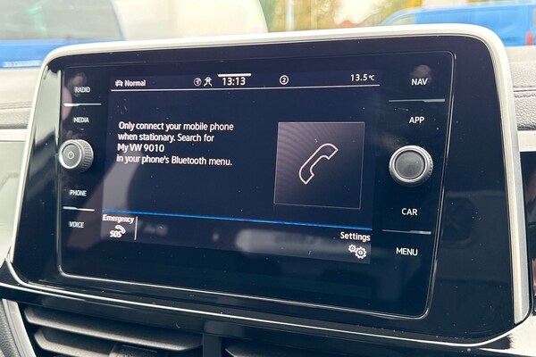 Used Volkswagen T-Roc 2023 for sale - 76268018: Photo 51
