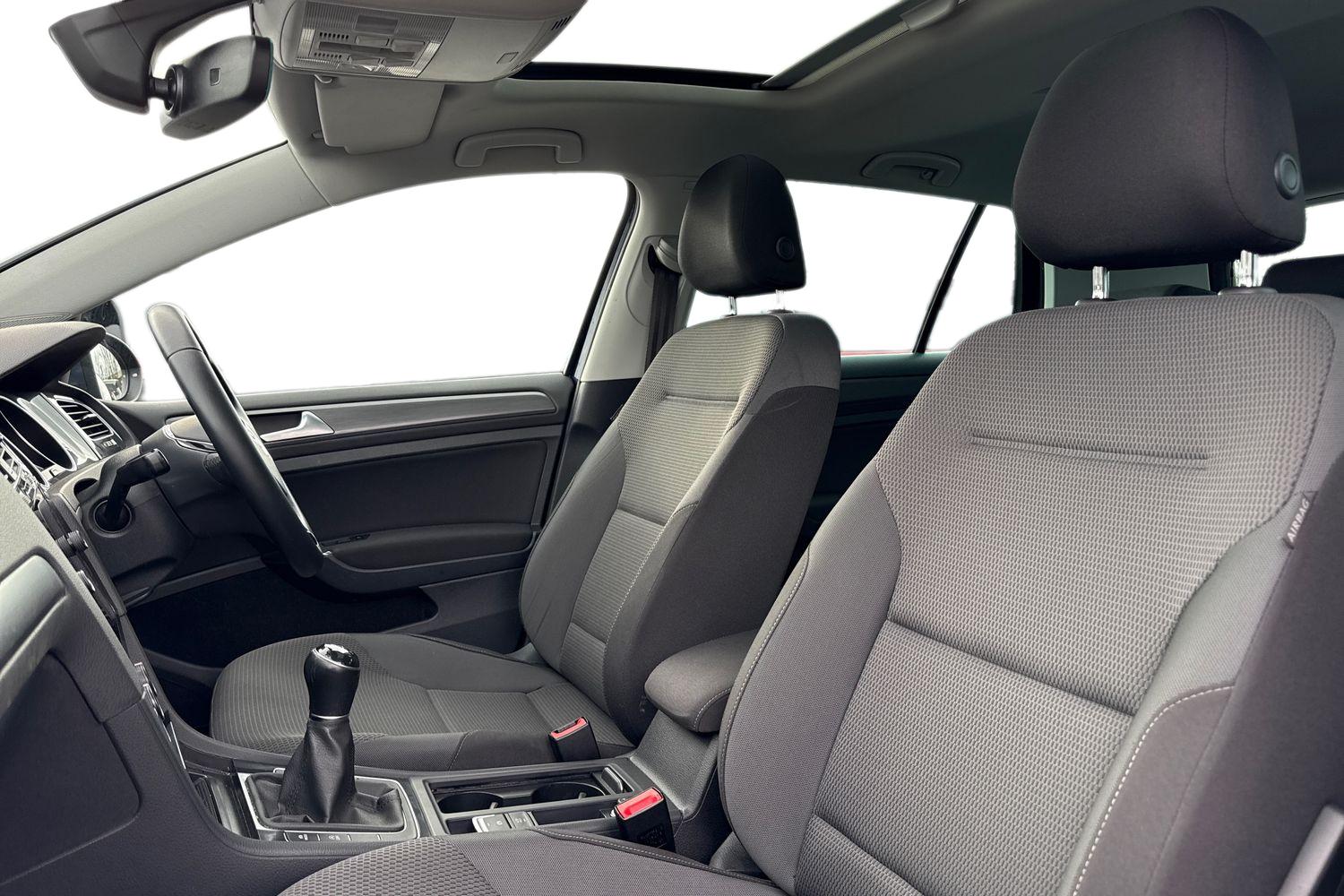 Used Volkswagen Golf 2018 for sale - 77527658: Photo 11