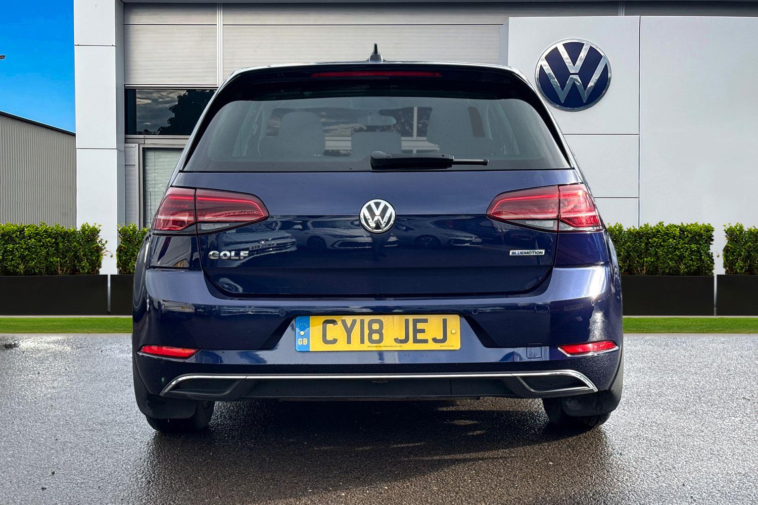 Used Volkswagen Golf 2018 for sale - 77527658: Photo 4