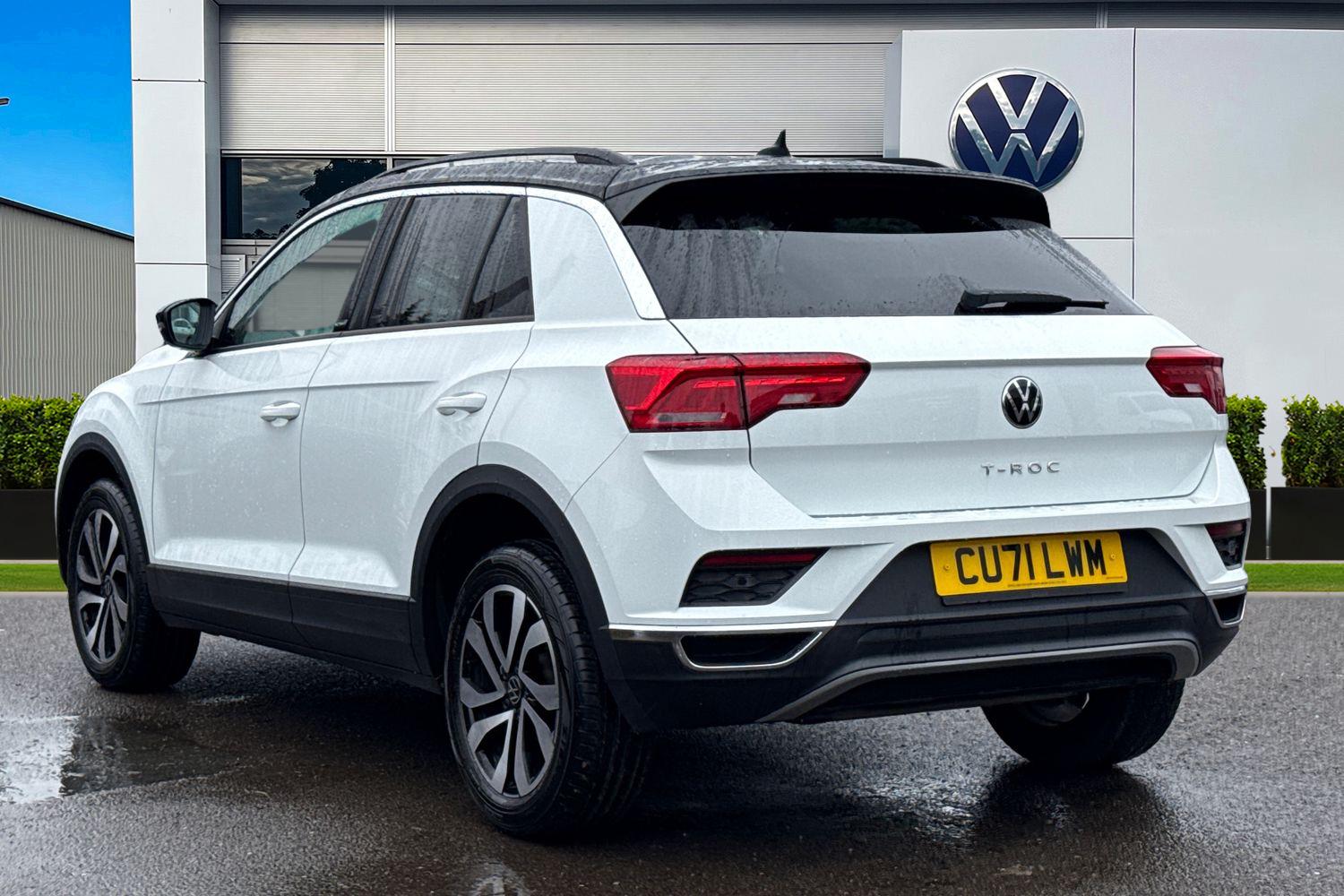 Used Volkswagen T-Roc 2021 for sale - 77535339: Photo 2