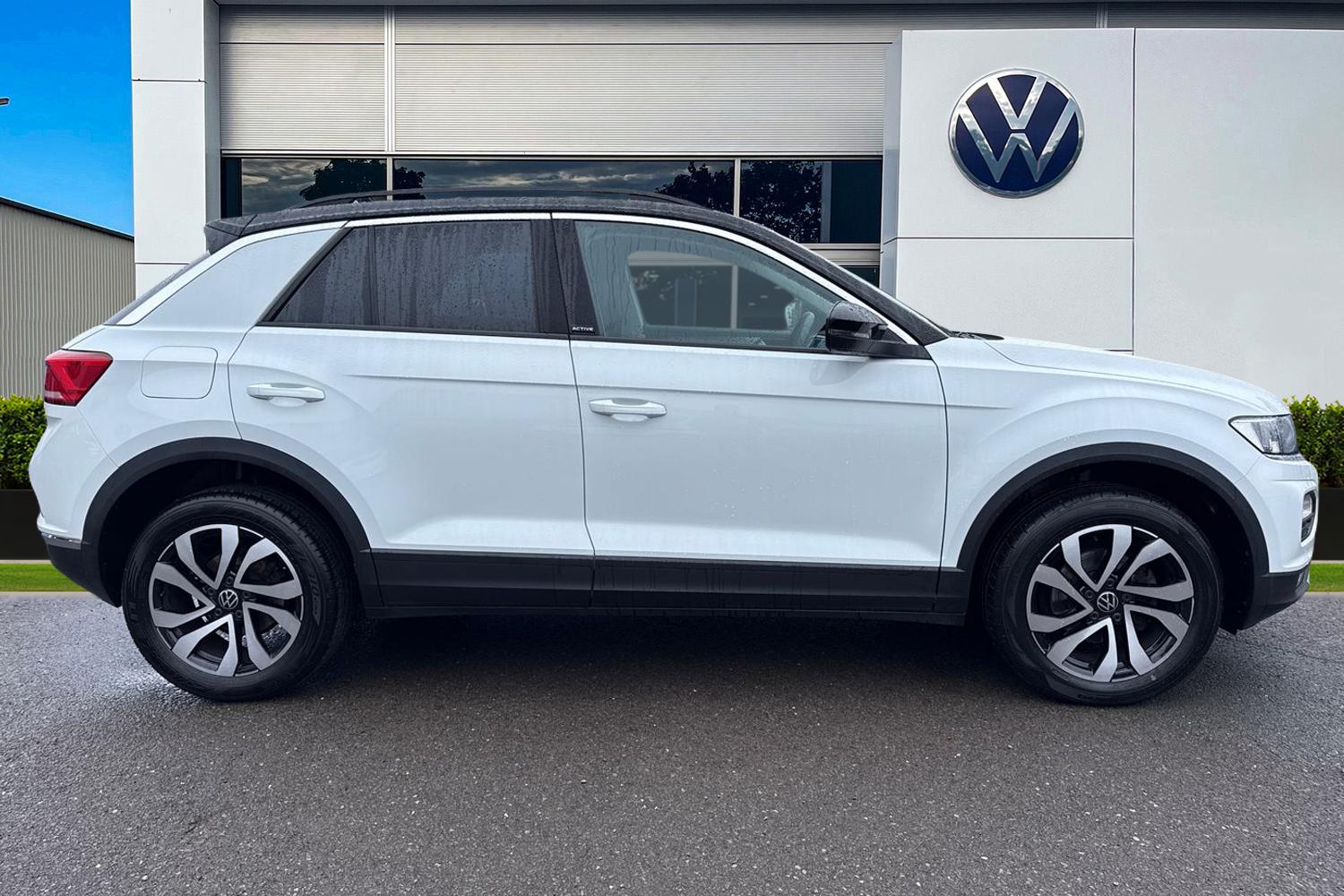 Used Volkswagen T-Roc 2021 for sale - 77535339: Photo 3