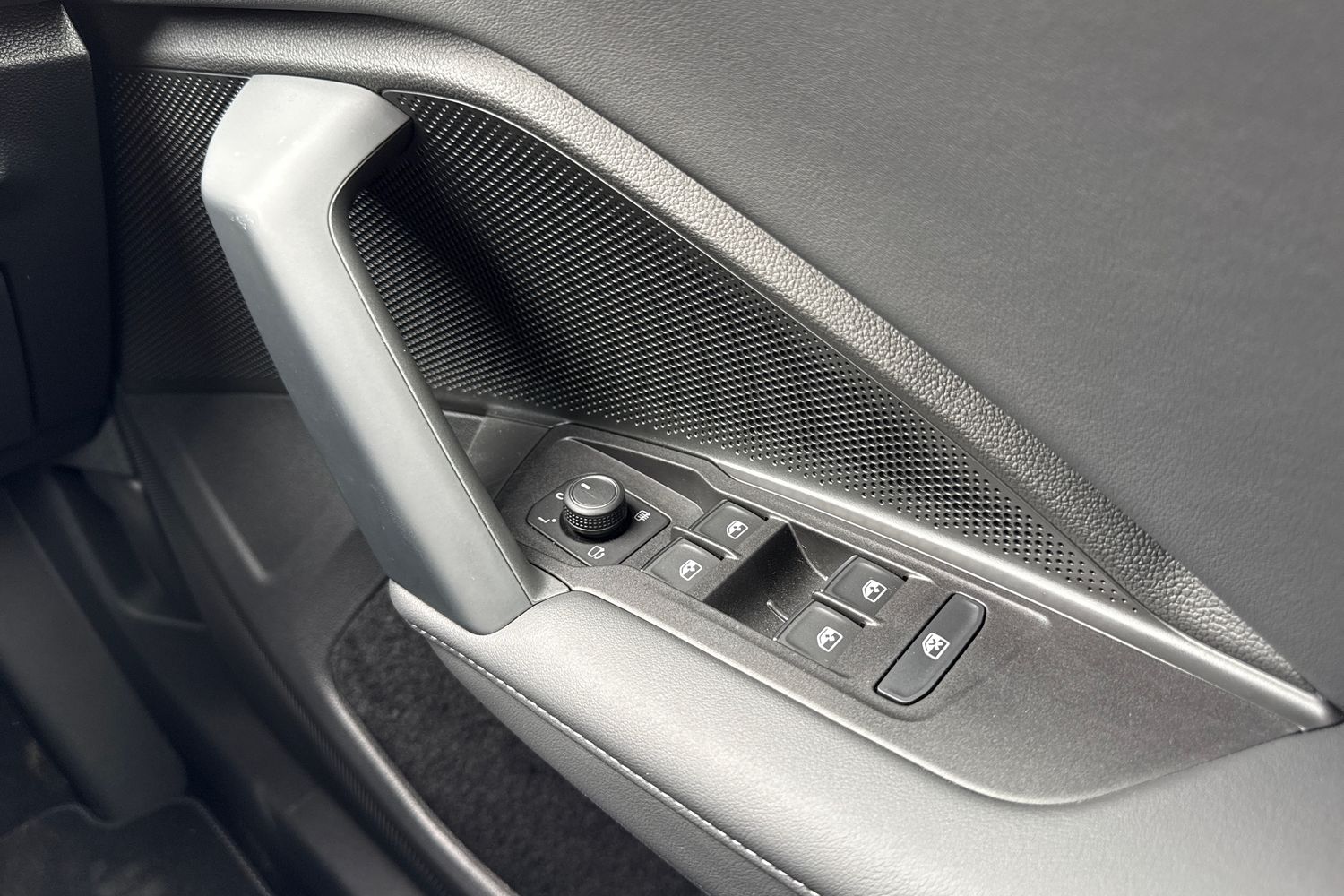 Used Volkswagen Tiguan 2024 for sale - 76323942: Photo 18