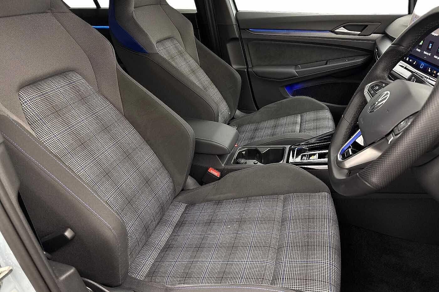 Used Volkswagen Golf 2025 for sale - 76949684: Photo 11