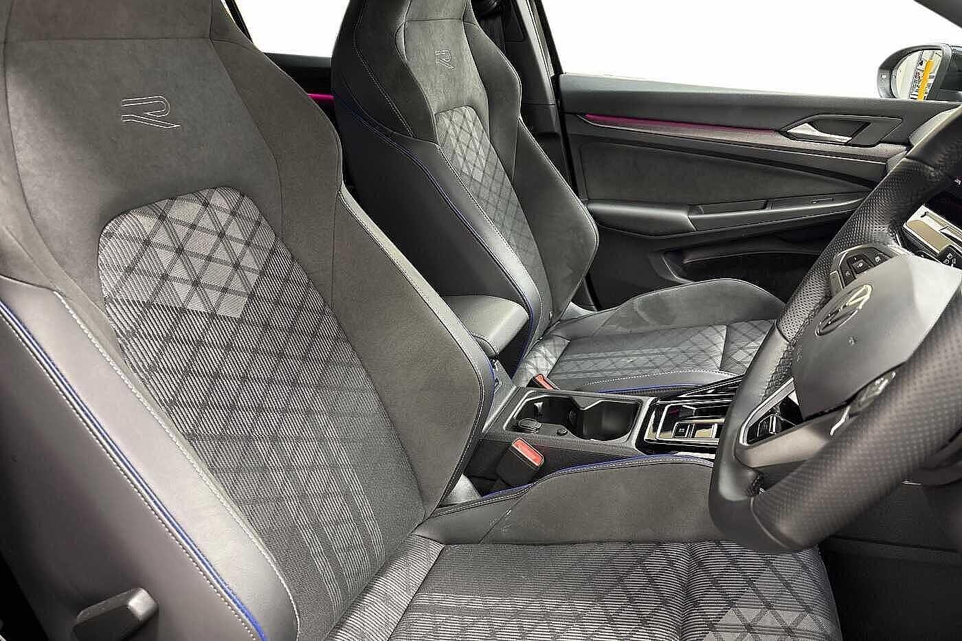 Used Volkswagen Golf 2025 for sale - 77139030: Photo 11