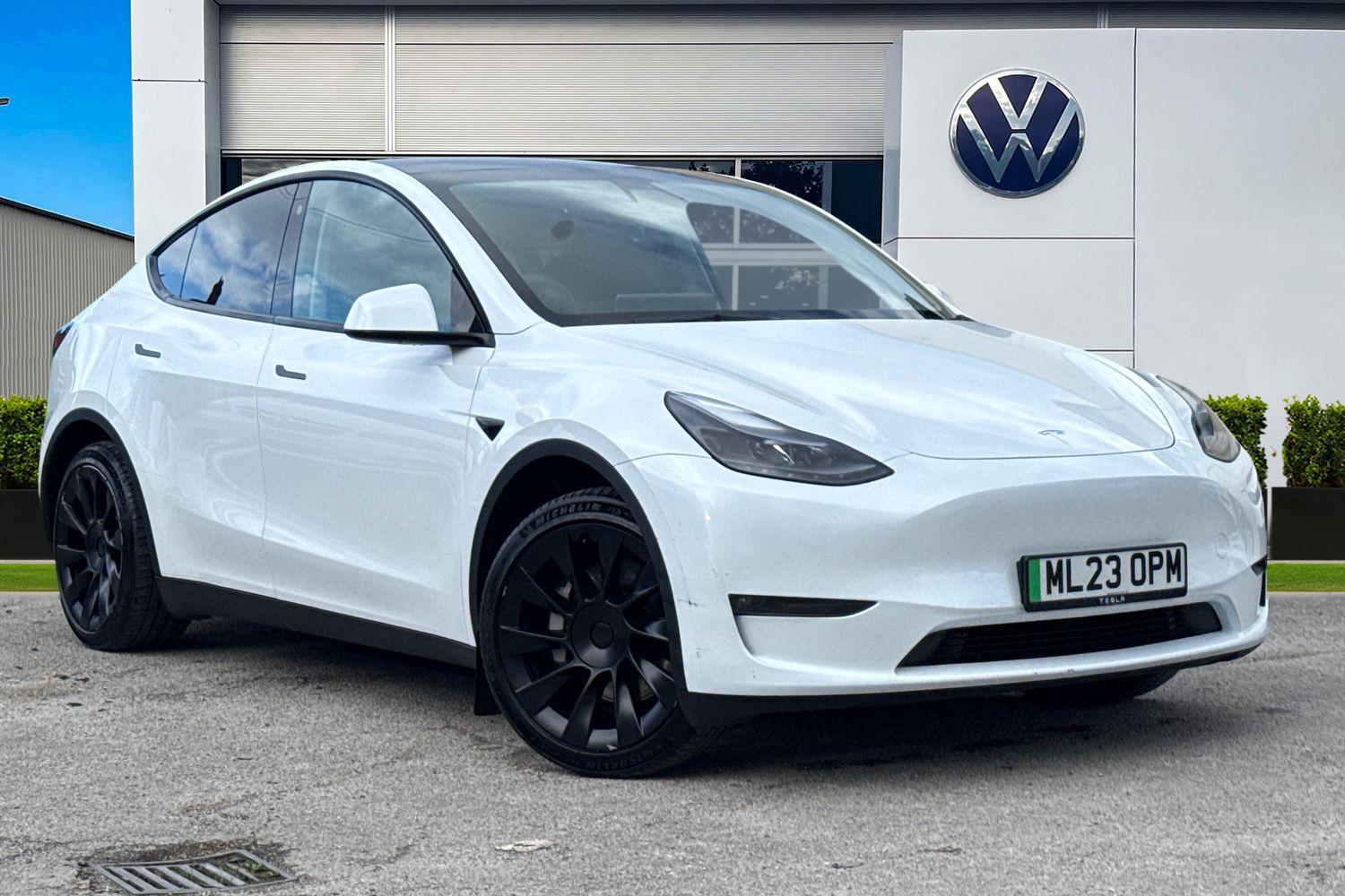 Used Tesla Model Y 2023 for sale - 77890635: Photo 1