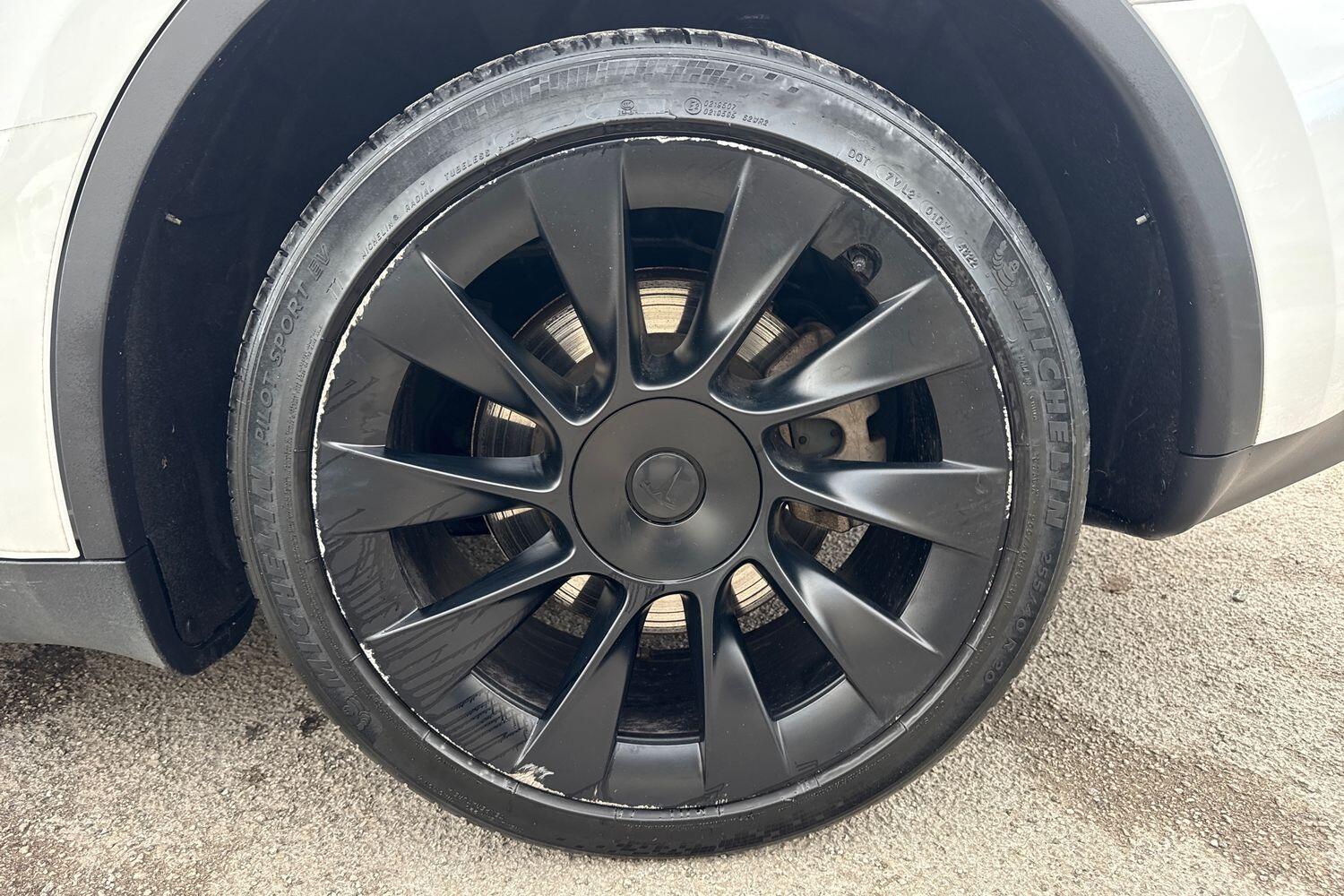 Used Tesla Model Y 2023 for sale - 77890635: Photo 22