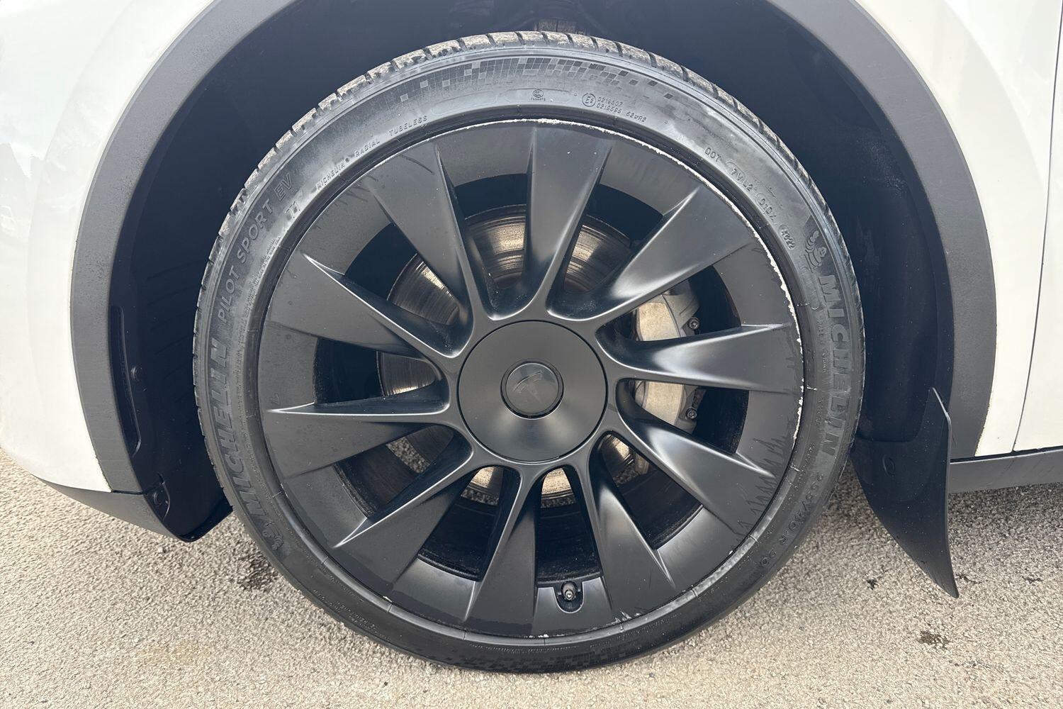 Used Tesla Model Y 2023 for sale - 77890635: Photo 23