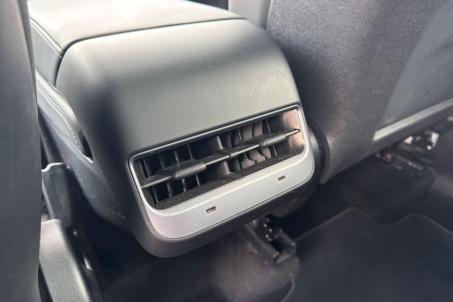 Used Tesla Model Y 2023 for sale - 77890635: Photo 35