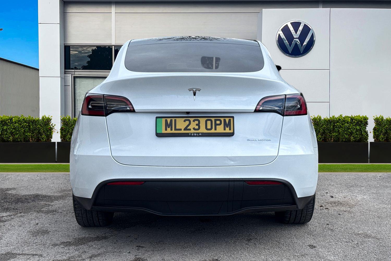 Used Tesla Model Y 2023 for sale - 77890635: Photo 4