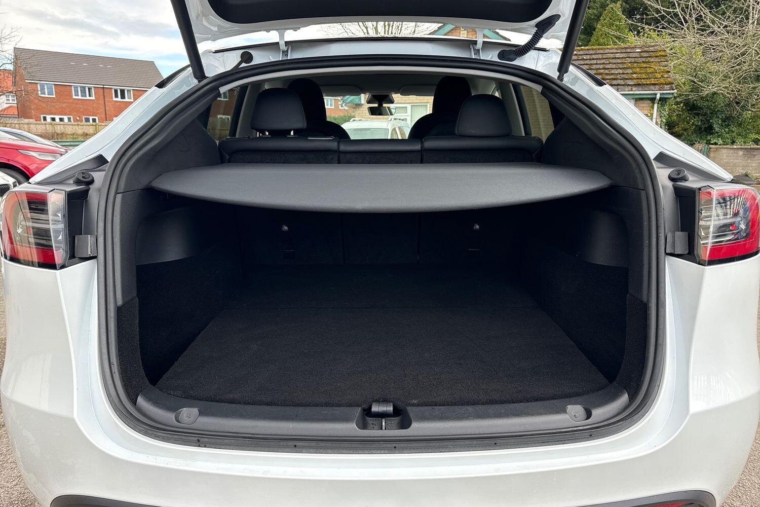 Used Tesla Model Y 2023 for sale - 77890635: Photo 9