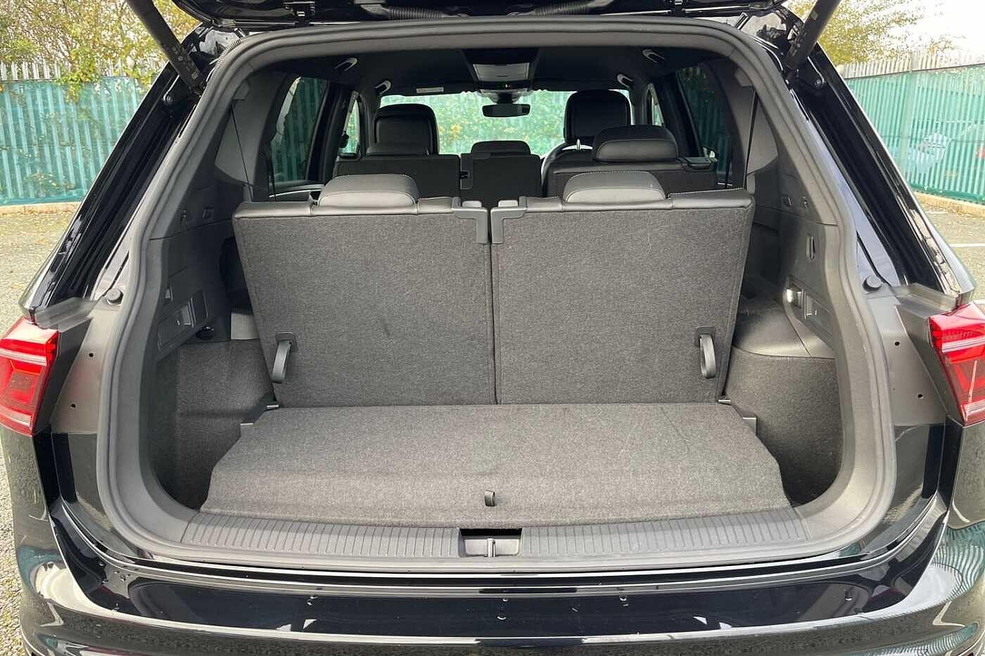 Used Volkswagen Tiguan Allspace 2023 for sale - 77919299: Photo 33