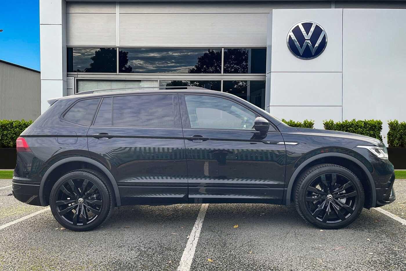 Used Volkswagen Tiguan Allspace 2023 for sale - 77919299: Photo 4