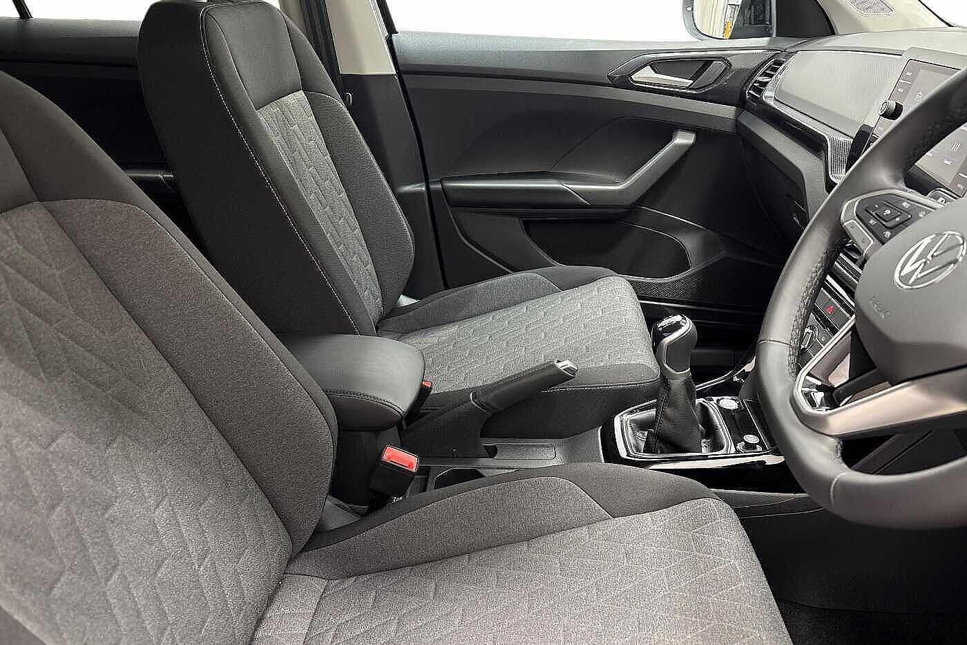 Used Volkswagen T-Cross 2024 for sale - 76670315: Photo 10