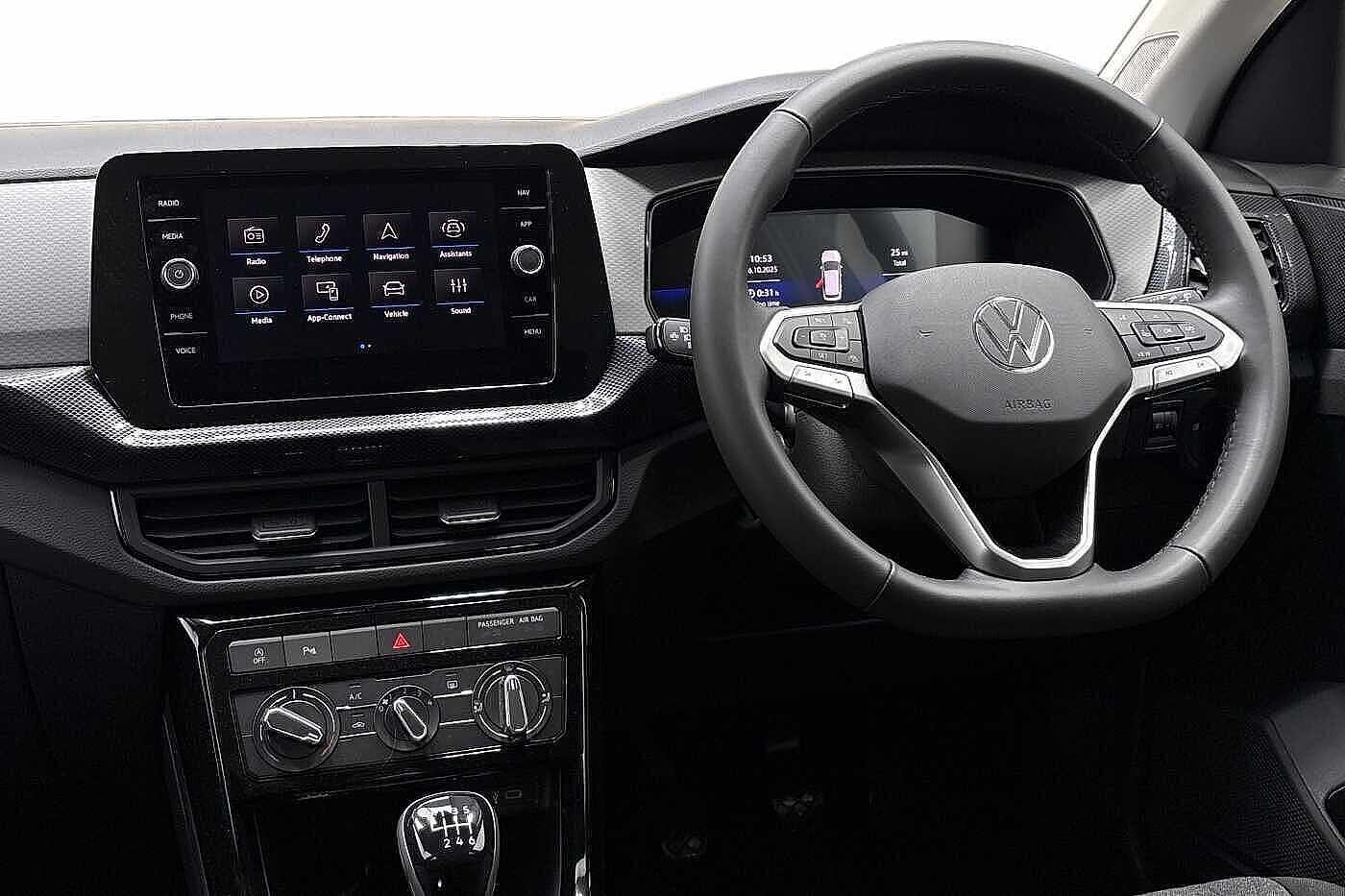 Used Volkswagen T-Cross 2024 for sale - 76670315: Photo 2