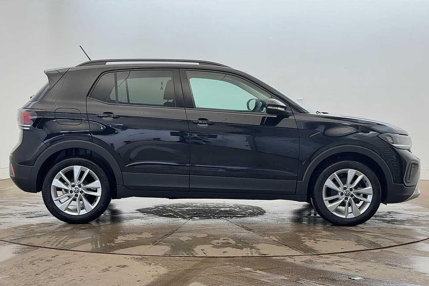 Used Volkswagen T-Cross 2024 for sale - 76670315: Photo 4