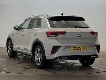 Used Volkswagen T-Roc 2025 for sale - 76194140: Photo 3