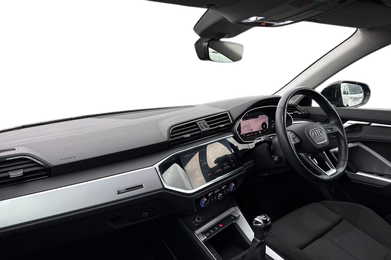 Used Audi Q3 2023 for sale - 77262553: Photo 15