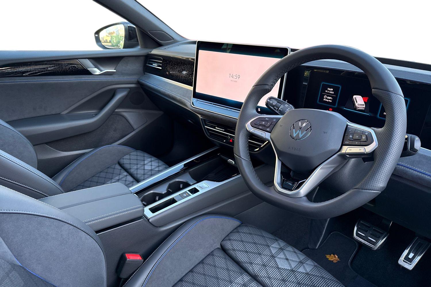 Used Volkswagen Passat 2025 for sale - 76519972: Photo 14