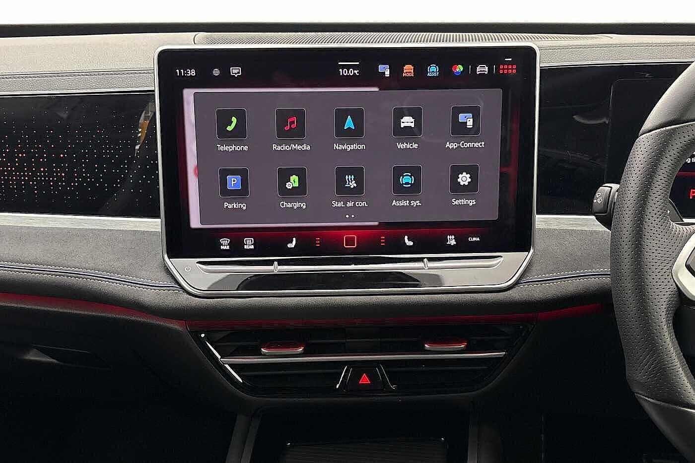 Used Volkswagen Passat 2024 for sale - 77976179: Photo 12